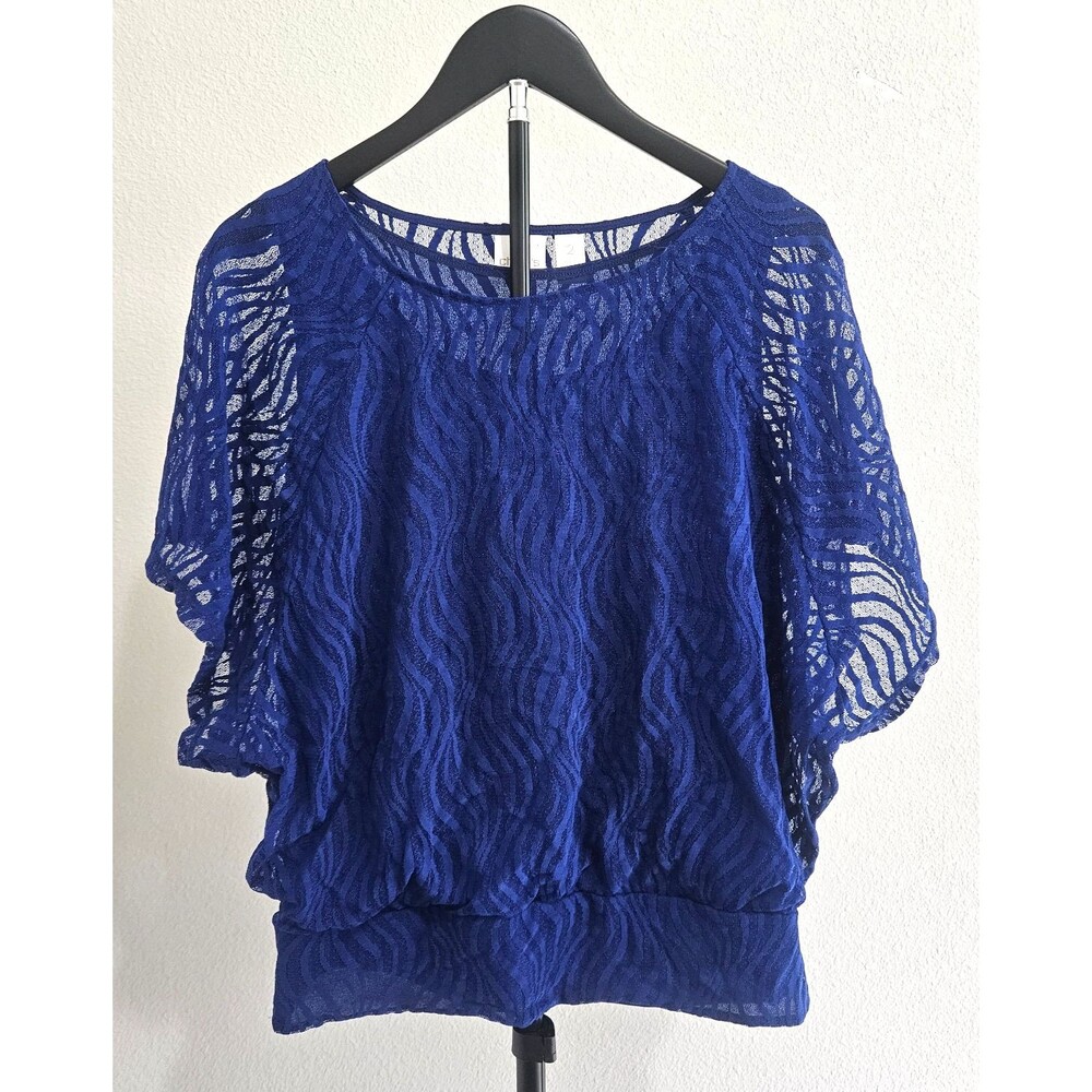 Chico's Lace Blouse Women Size 2 Large Blue Wavy Flutter Sleeve Lined Party Wear